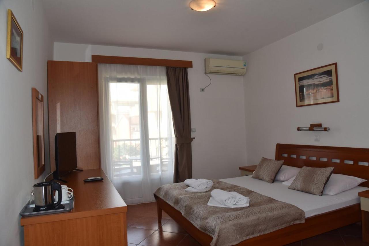 Guest House Zec Budva Exterior photo