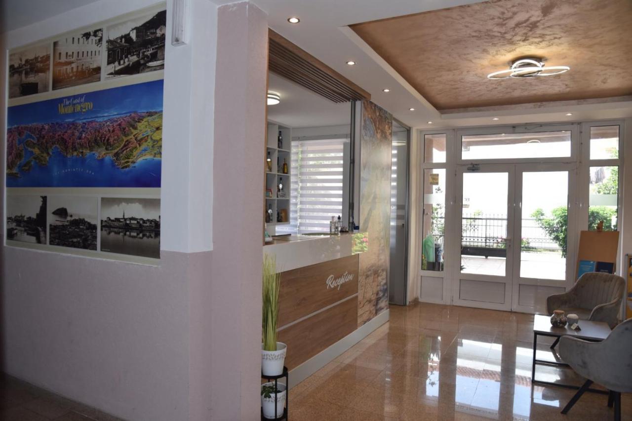 Guest House Zec Budva Exterior photo
