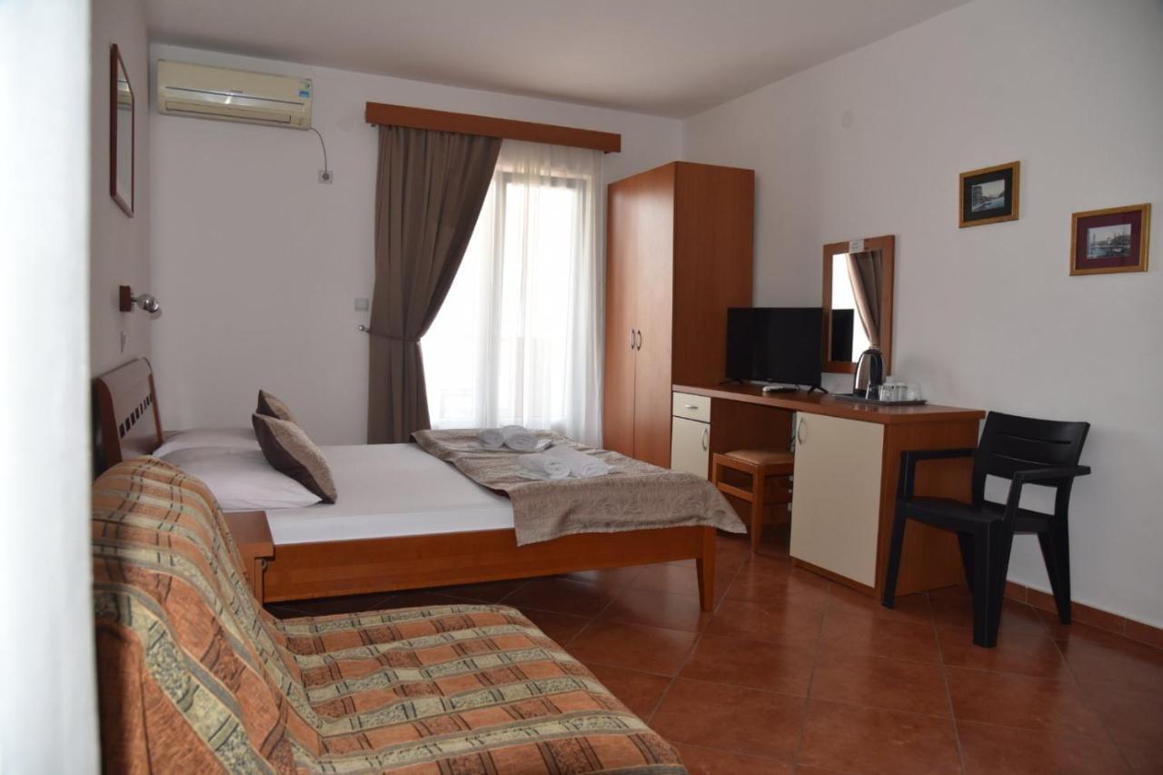 Guest House Zec Budva Exterior photo