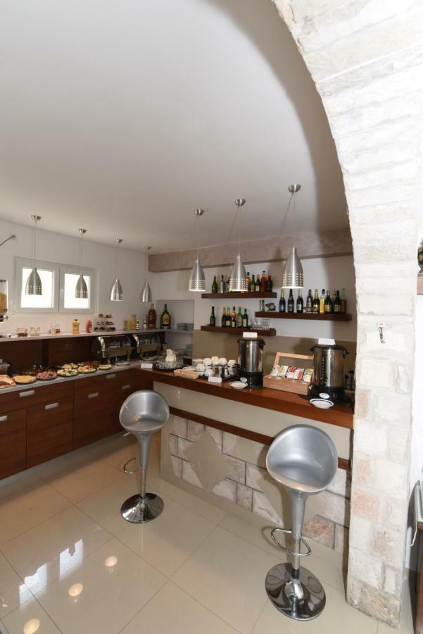 Guest House Zec Budva Exterior photo
